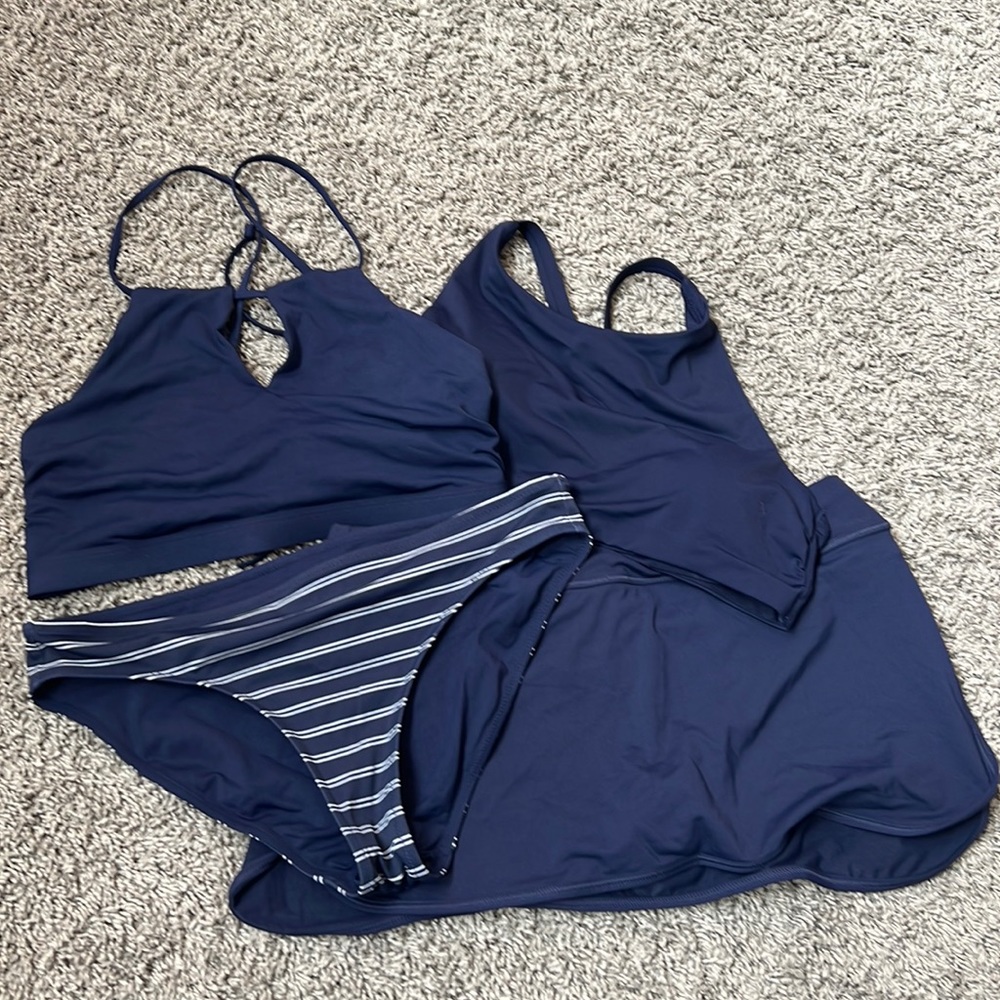 Athleta swim suit bundle. Navy blue, all size Medium.